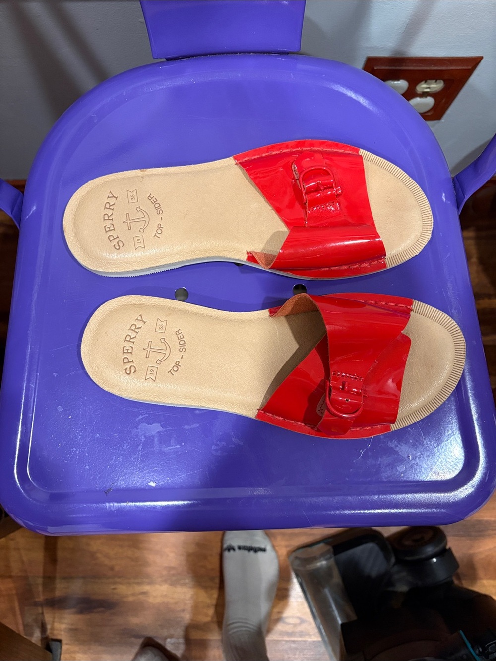 Sperry Women’s Red Patent topsider Slide Sandals with Buckle Accent